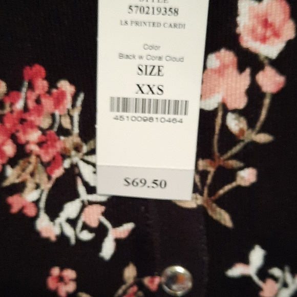 White House Black Market sweater NWT - Picture 6 of 6